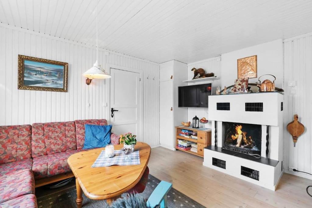 Cozy Cabin With A Great View Skamdal 외부 사진
