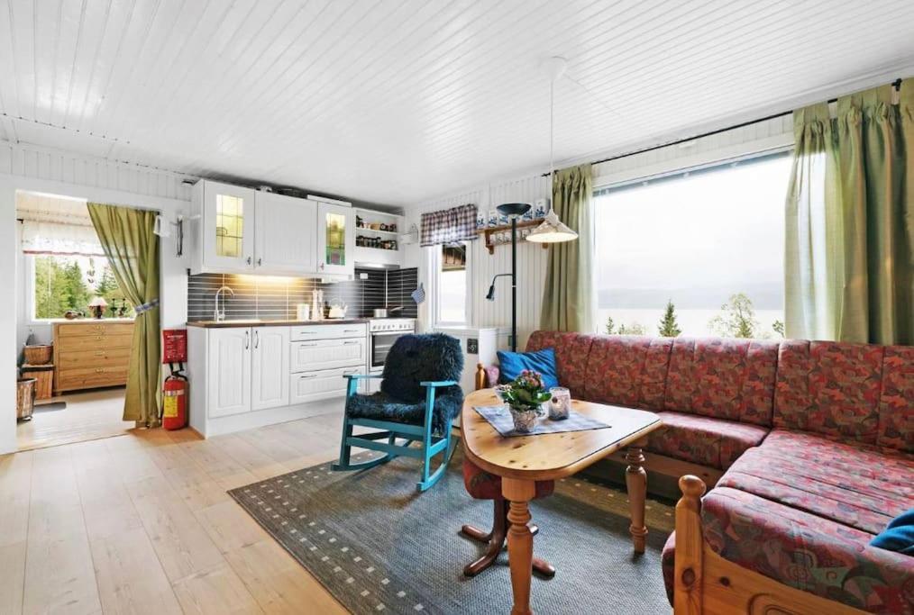 Cozy Cabin With A Great View Skamdal 외부 사진